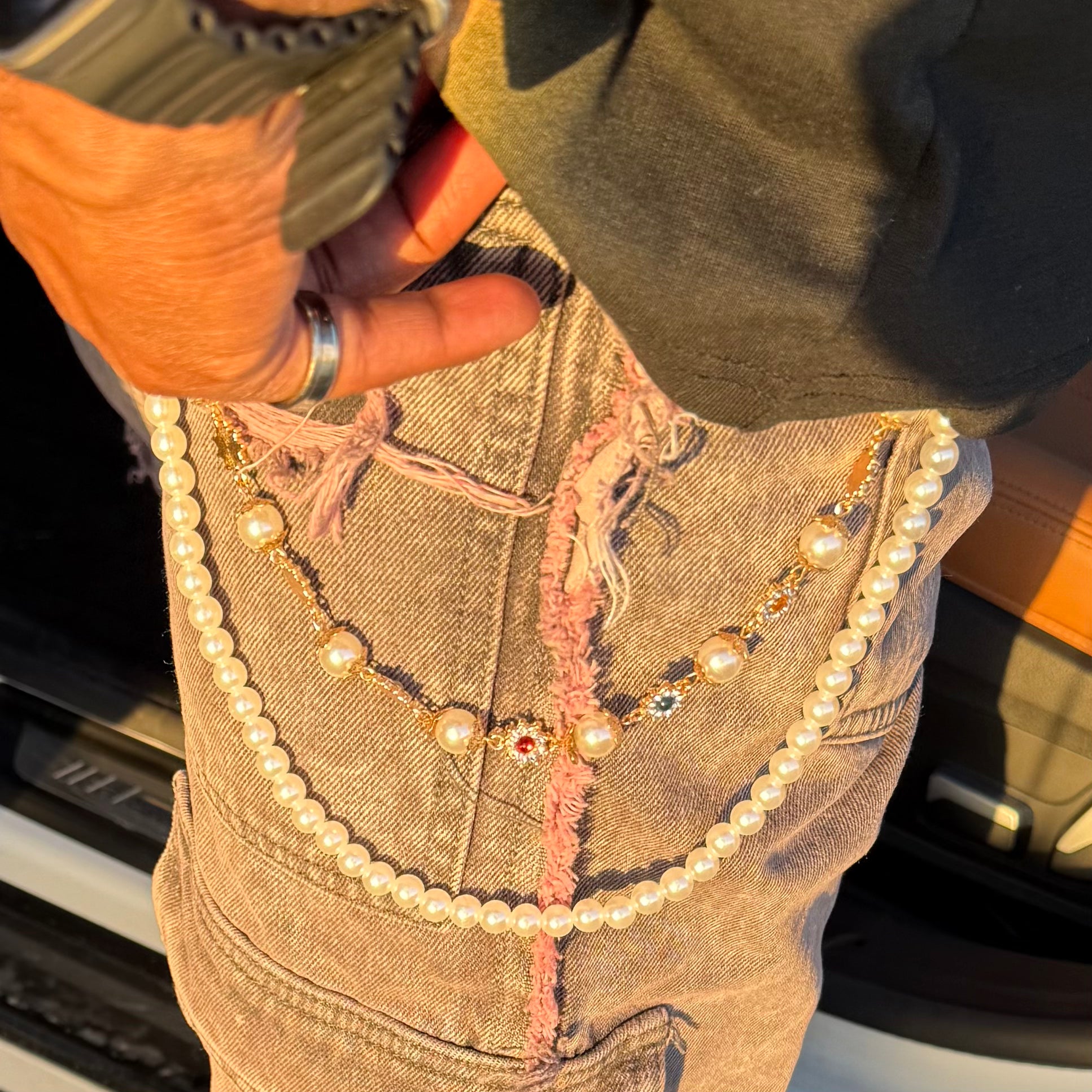 Rhinestone and Pearl Pocket Chain