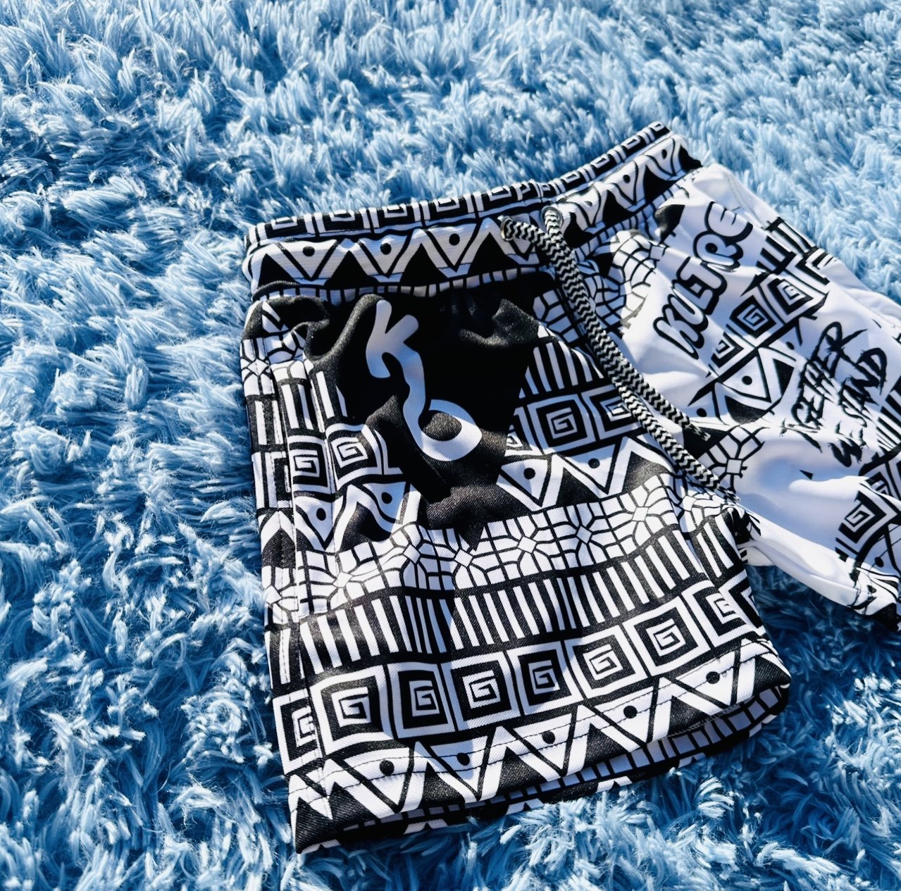 Inverted (Women) Pattern Shorts - Kulture Original